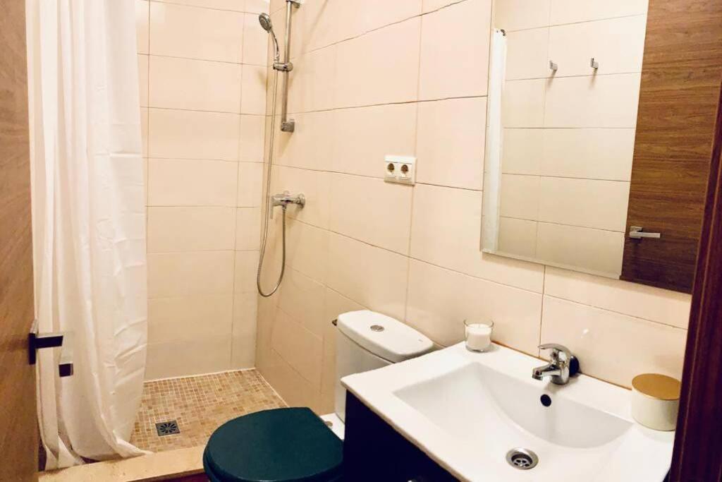 Precioso Apartamento A 50M De La Playa En El Palo Málaga Esterno foto